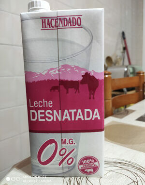 Leche-desnatada_4230_Hacendado.jpg